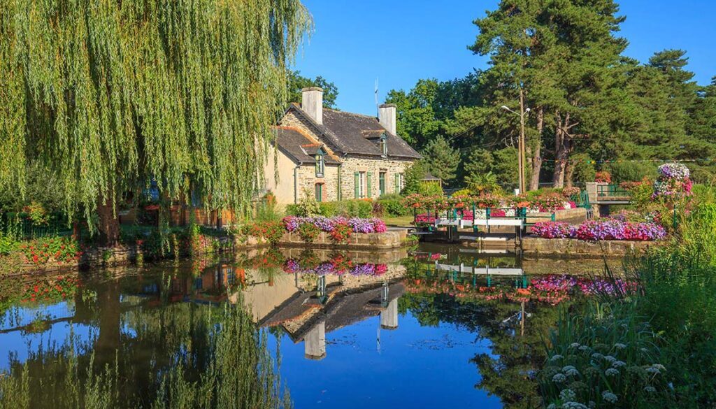 Property on the river